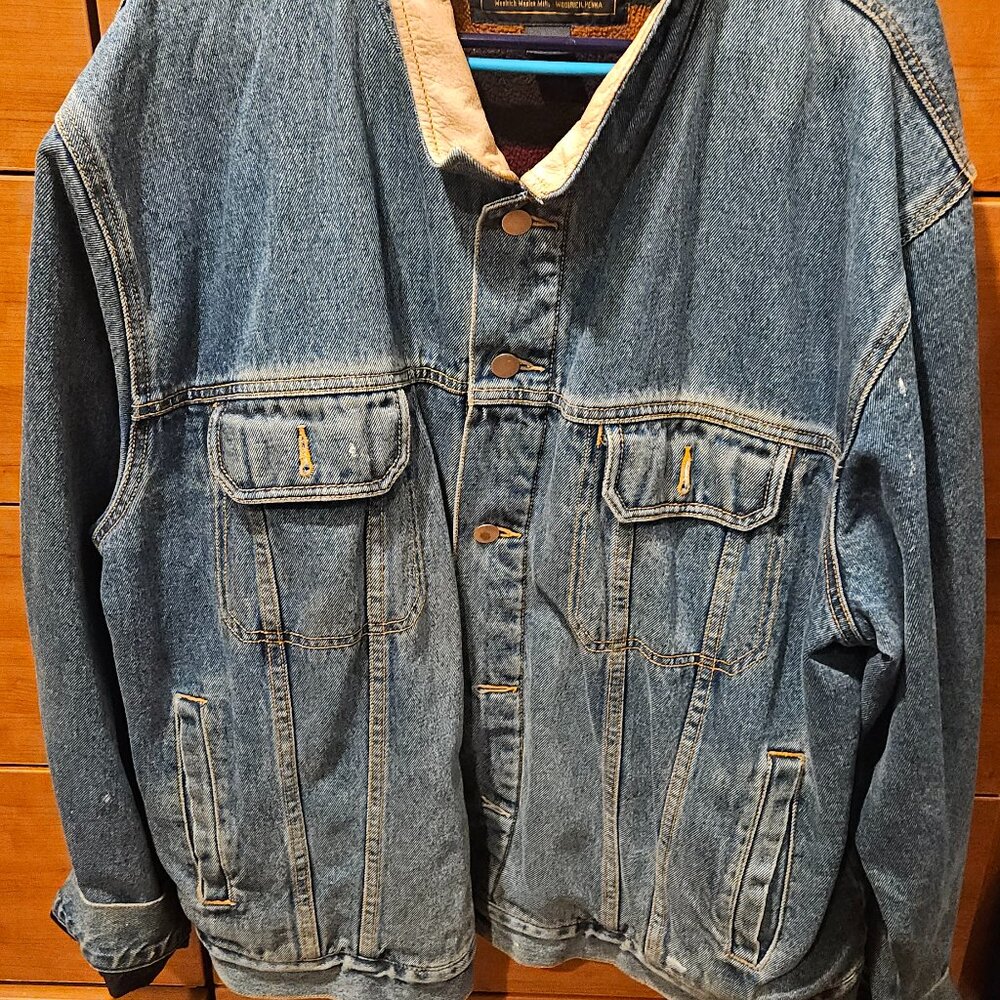 Vintage Woolrich Denim Jacket Men’s XL Fleece Lined Outdoors Distressed